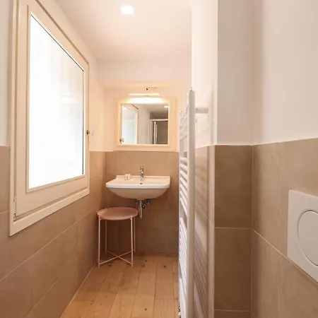 We - Frattina14 - Piazza Di Spagna * Roma